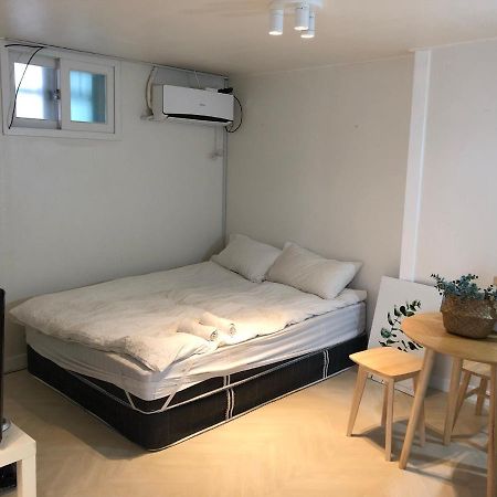 Хостел Rich House Dongdaemun Сеул Экстерьер фото