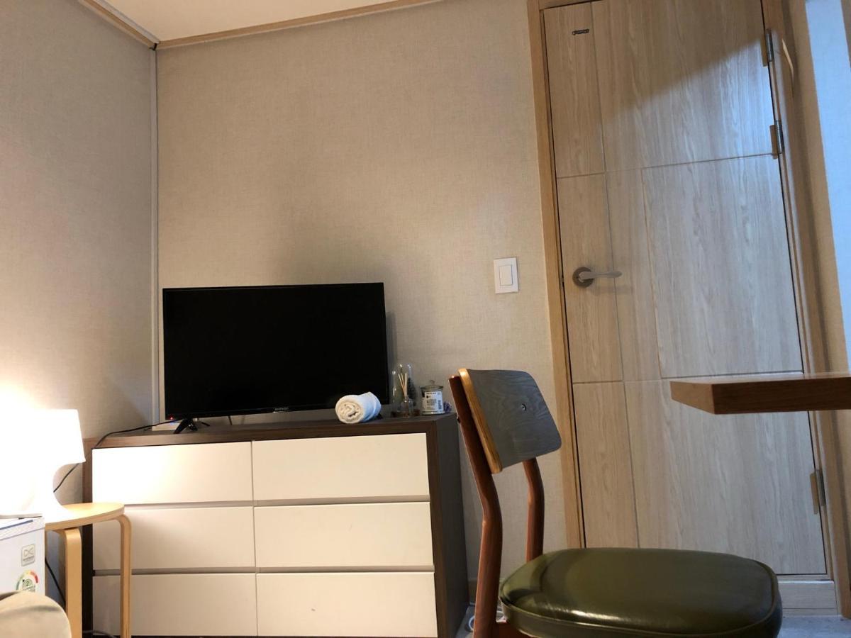Хостел Rich House Dongdaemun Сеул Экстерьер фото
